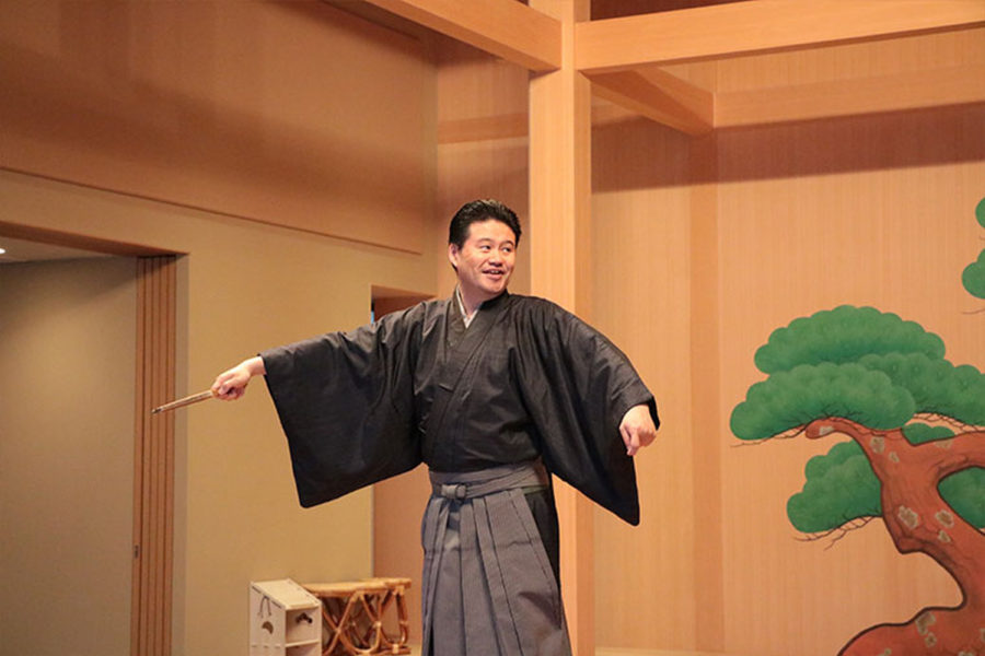 本格舞台、観世流能楽師の元で 日本伝統芸能「能」を体験